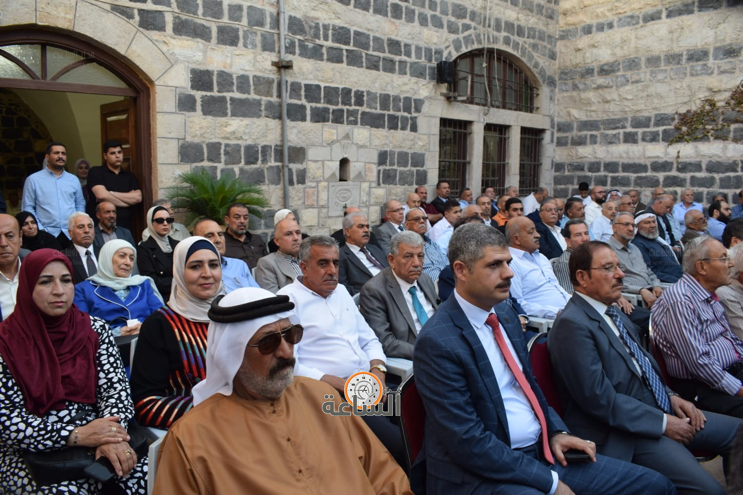 Madar Al-Saa Images 0.5102154317355415