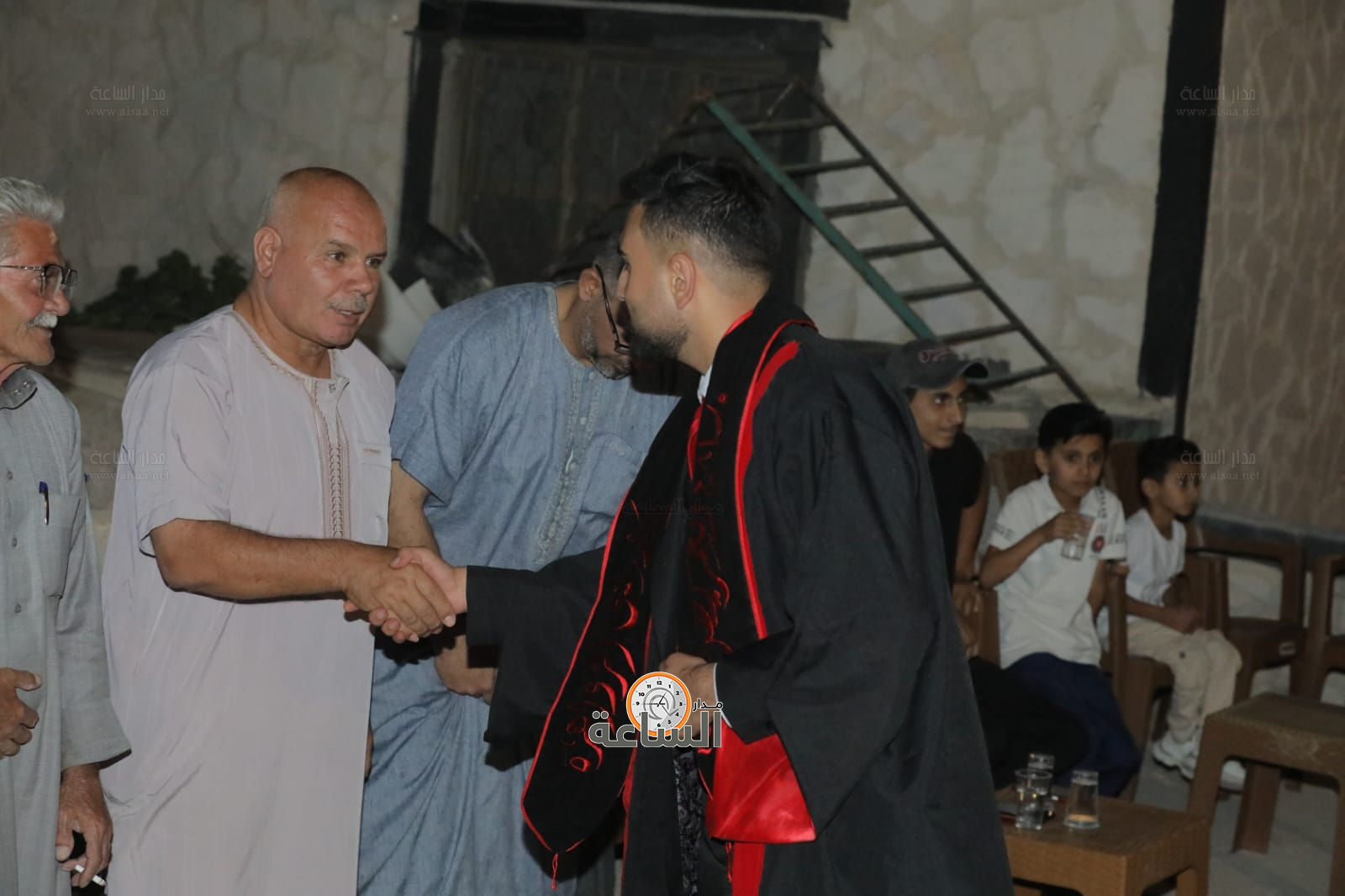 Madar Al-Saa Images 0.008360920854043719