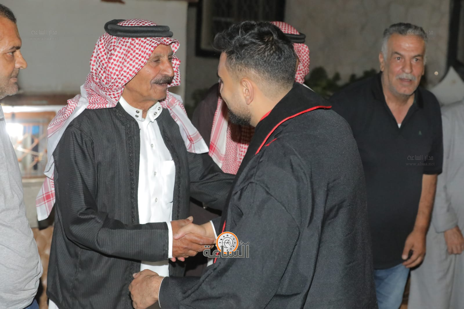 Madar Al-Saa Images 0.7142588317214643