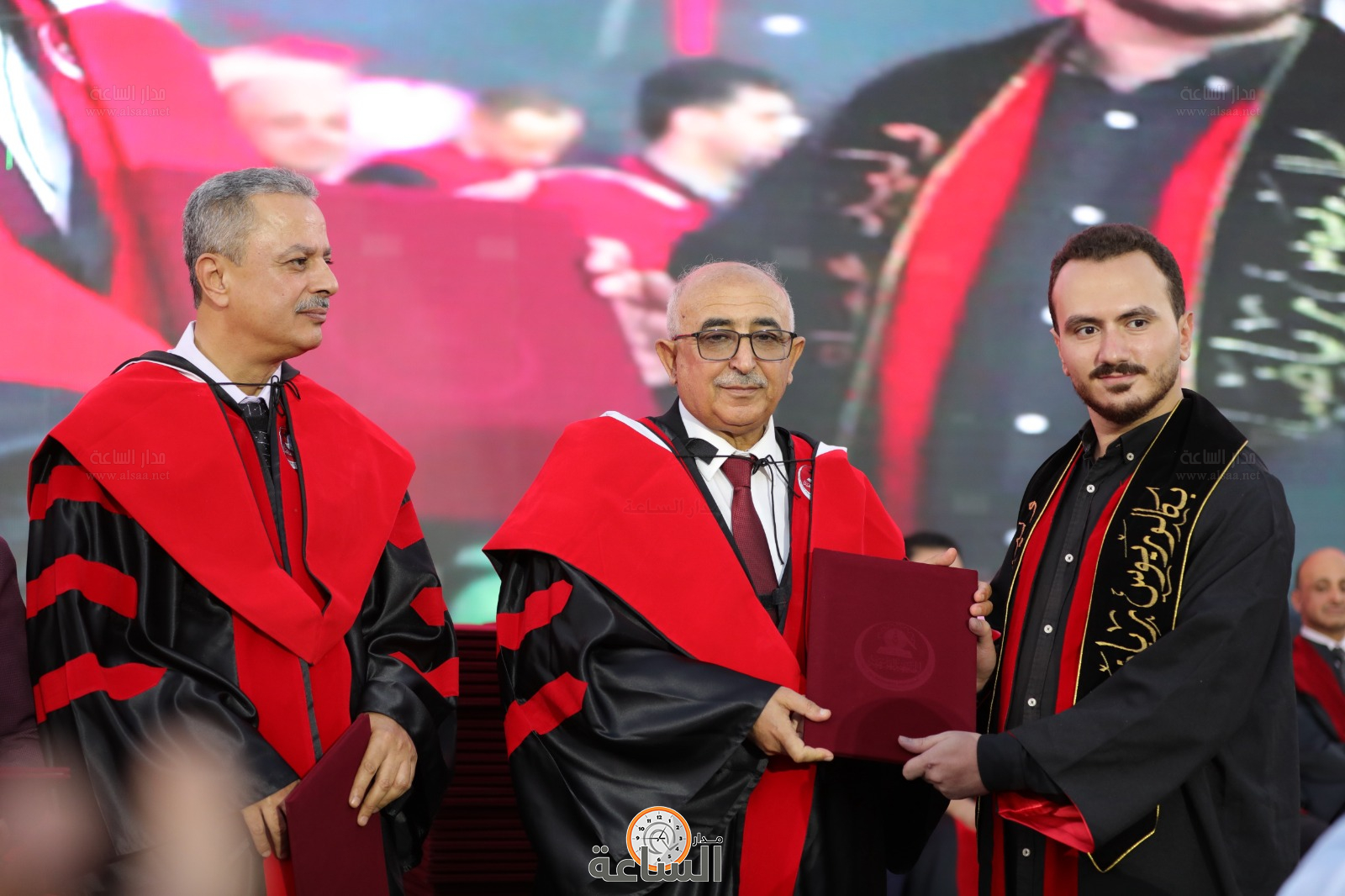 Madar Al-Saa Images 0.013054264173858576