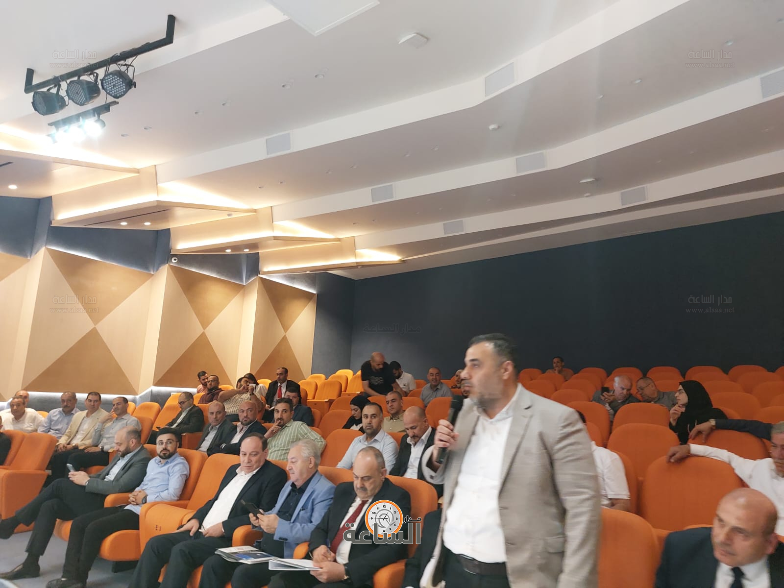 Madar Al-Saa Images 0.3597487005643196