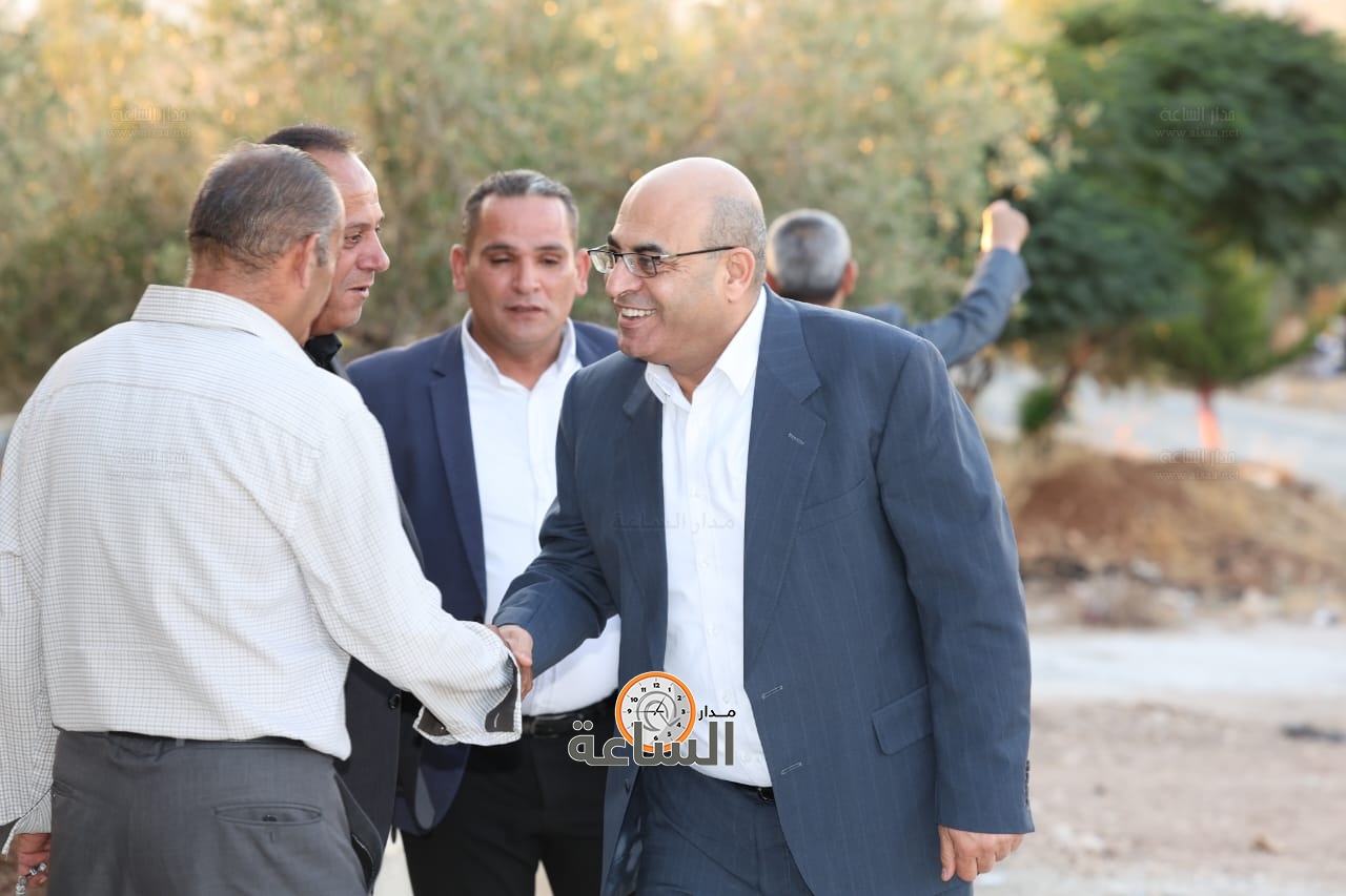 Madar Al-Saa Images 0.47520531877497374