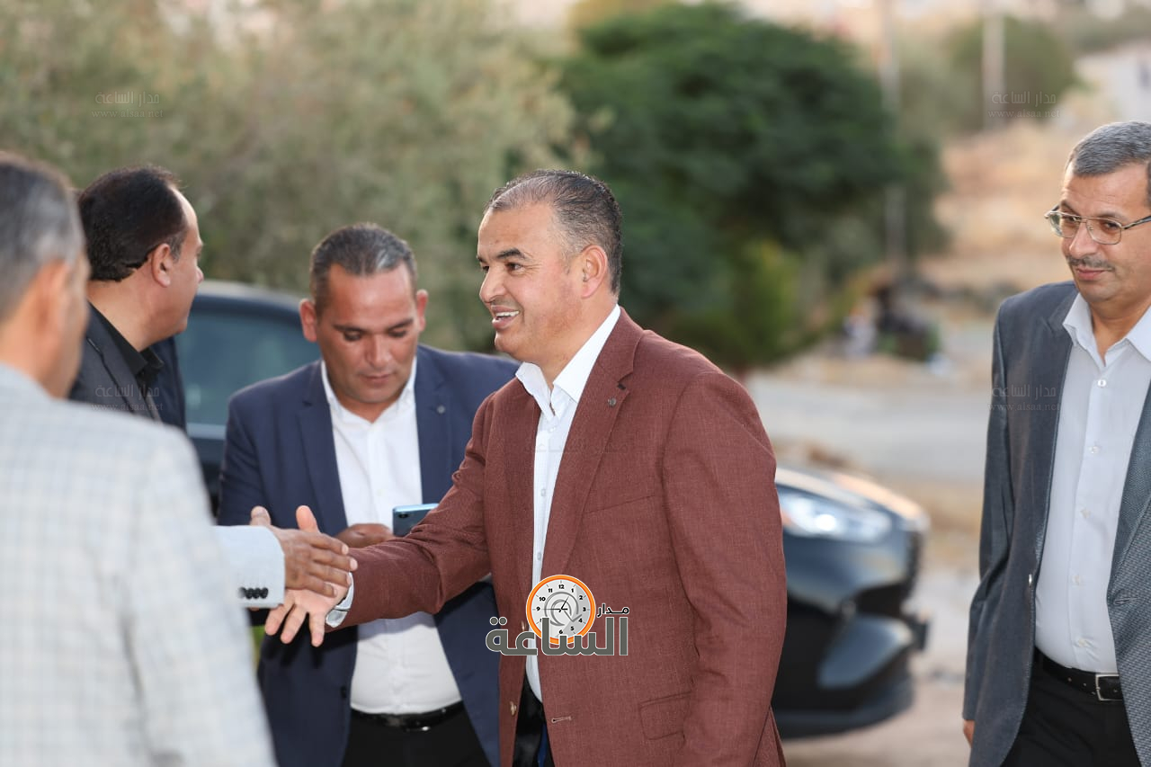 Madar Al-Saa Images 0.0410527770544038