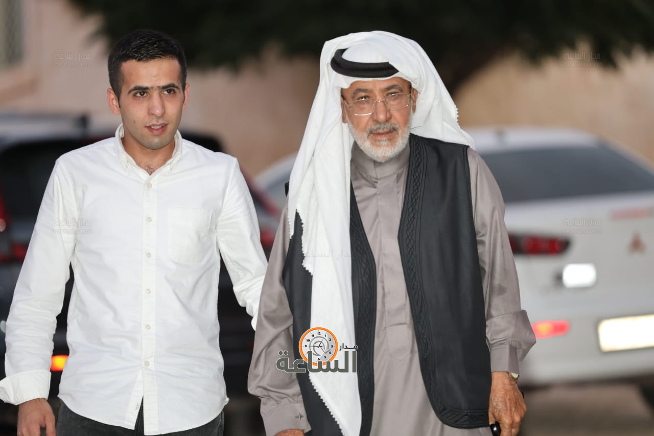 Madar Al-Saa Images 0.3793817233367822