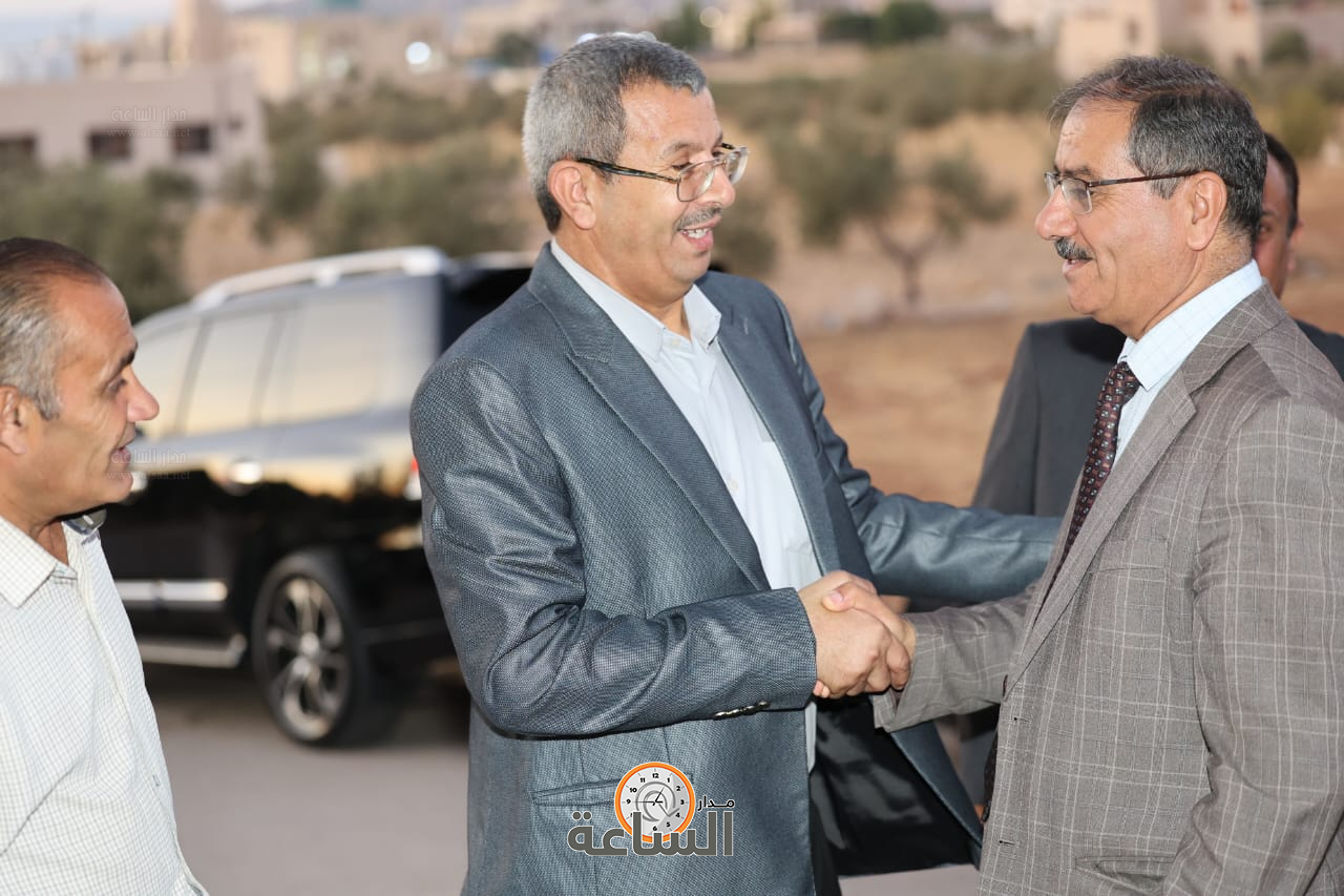 Madar Al-Saa Images 0.6967972995369199