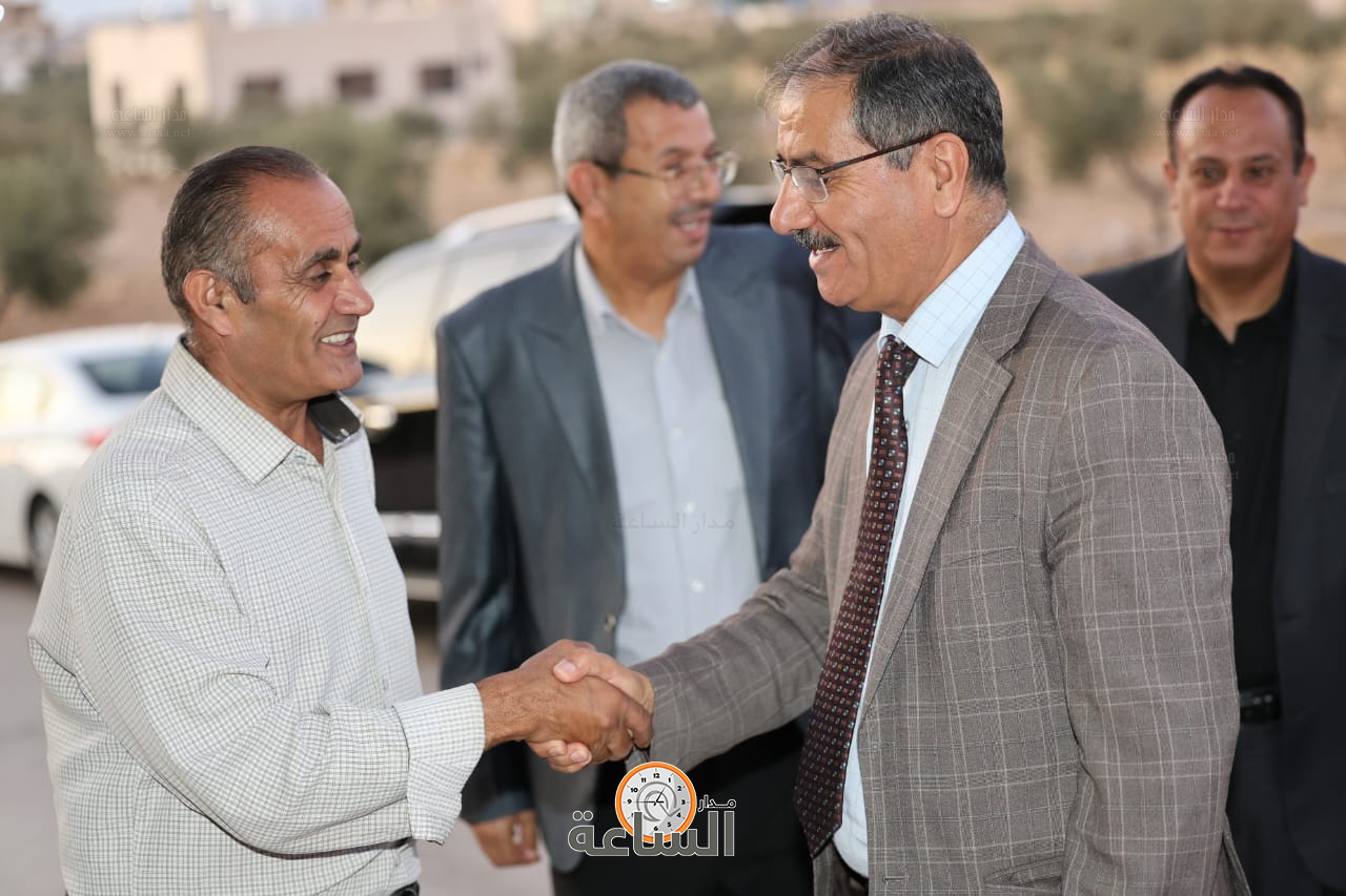 Madar Al-Saa Images 0.7239934844269711