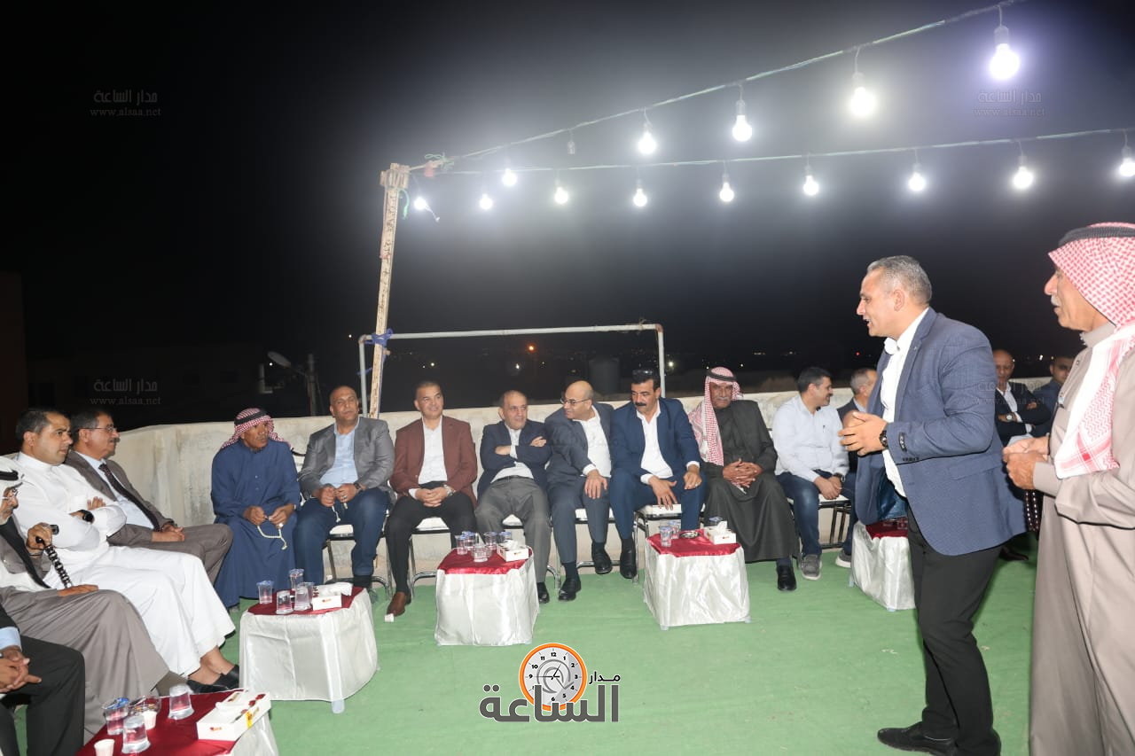 Madar Al-Saa Images 0.49524846430299874