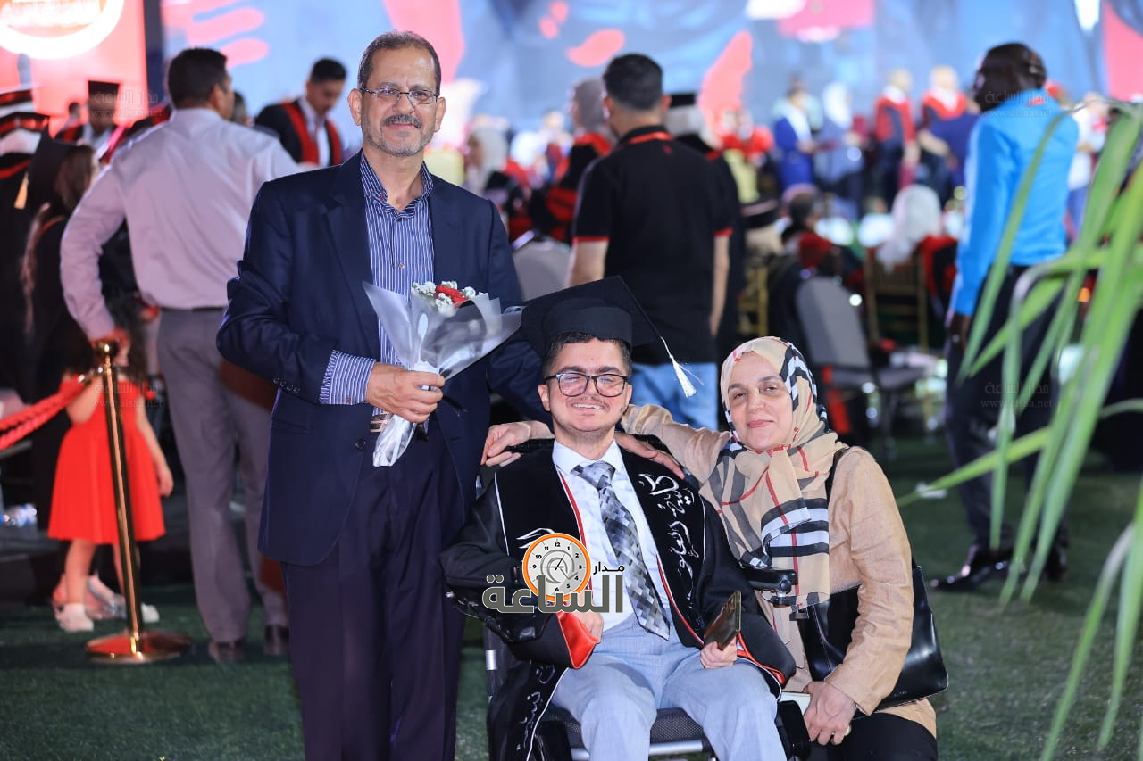 Madar Al-Saa Images 0.1605767662183758