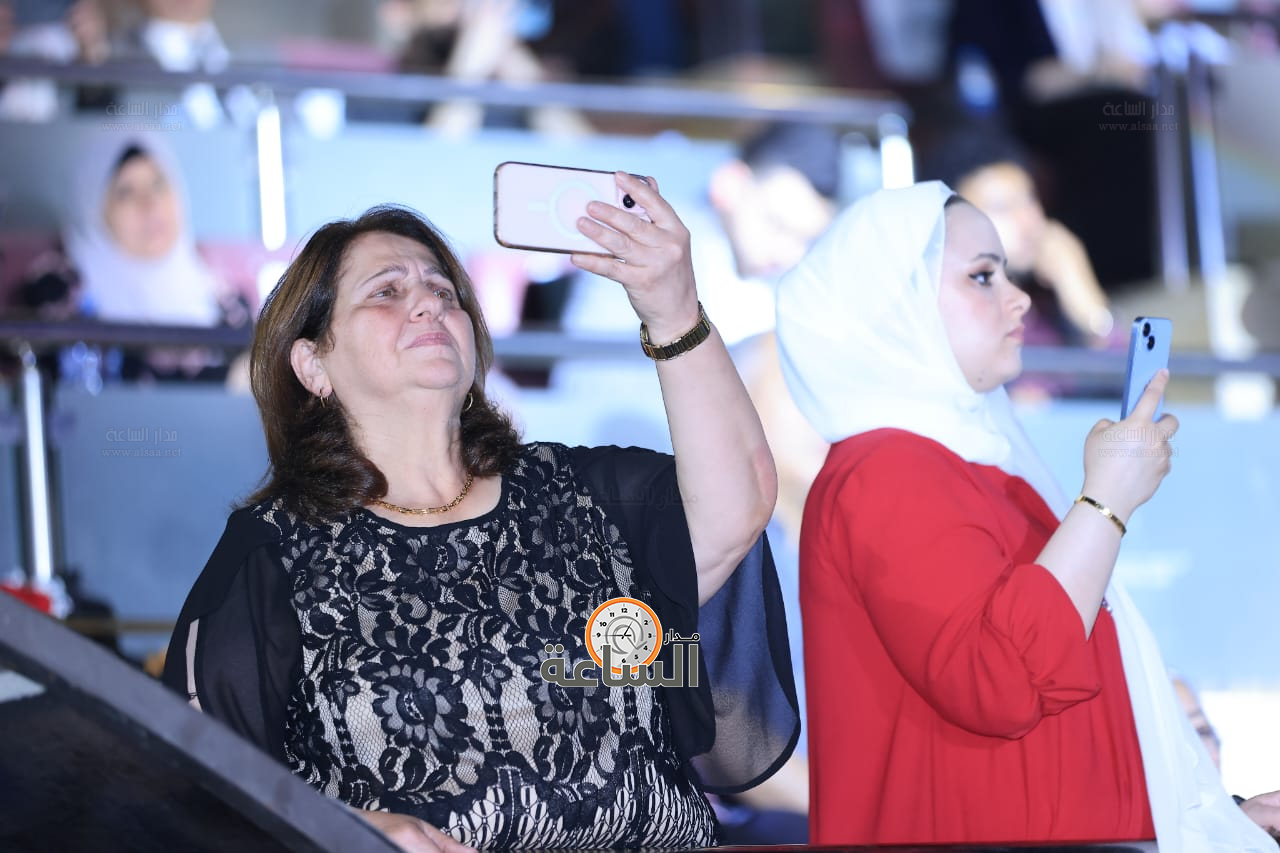 Madar Al-Saa Images 0.6064105447410921