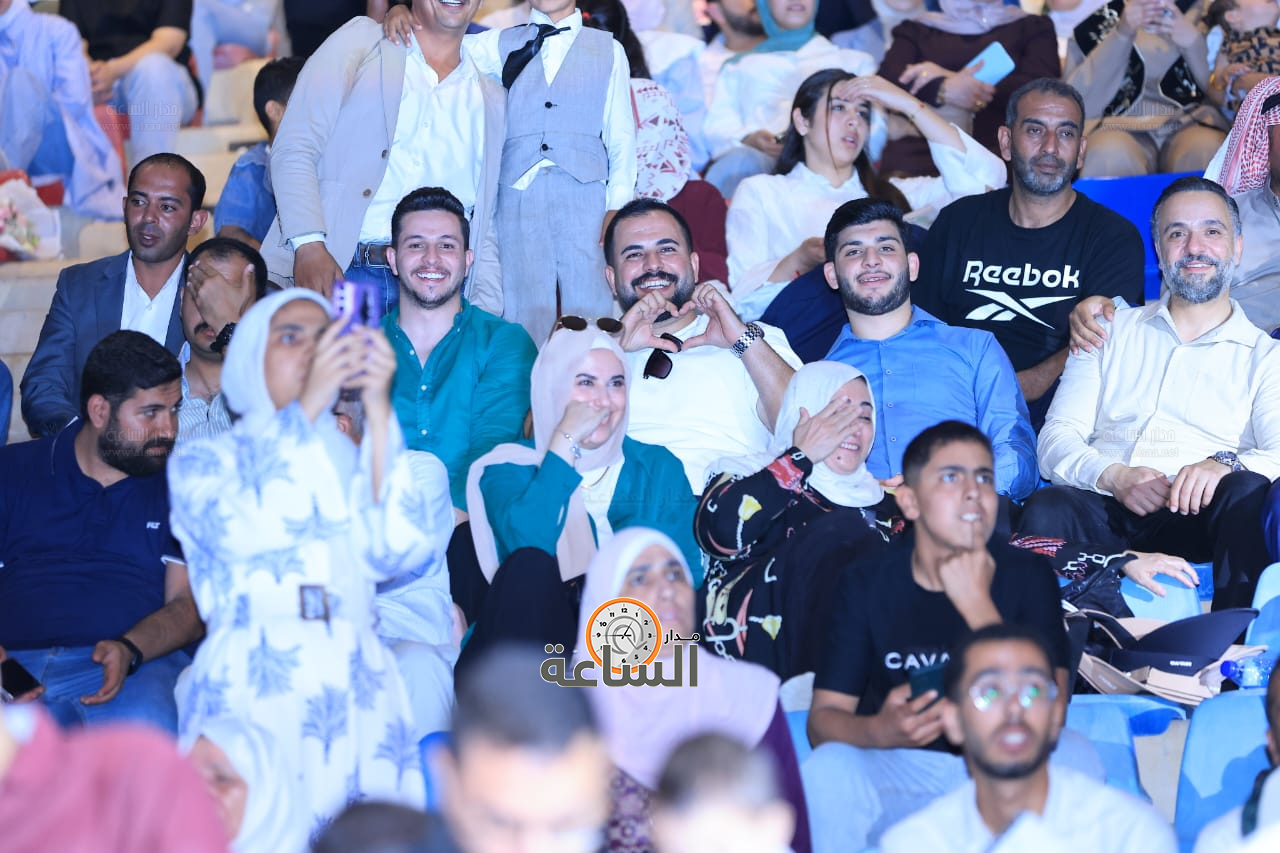 Madar Al-Saa Images 0.9868225397712179