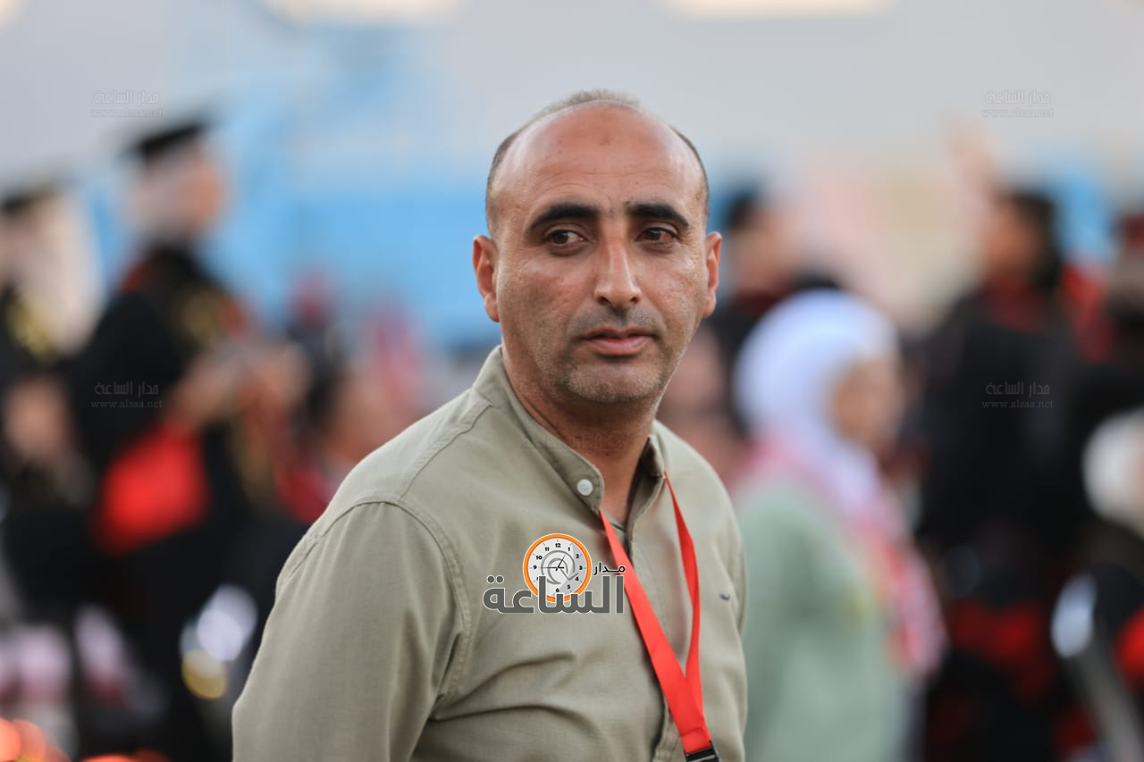 Madar Al-Saa Images 0.35146658832487