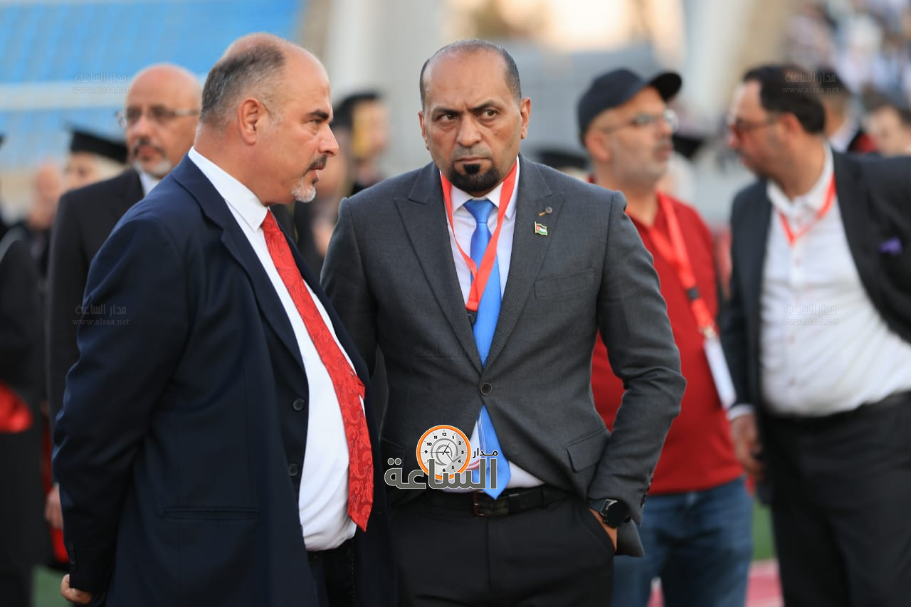 Madar Al-Saa Images 0.4705447667024324