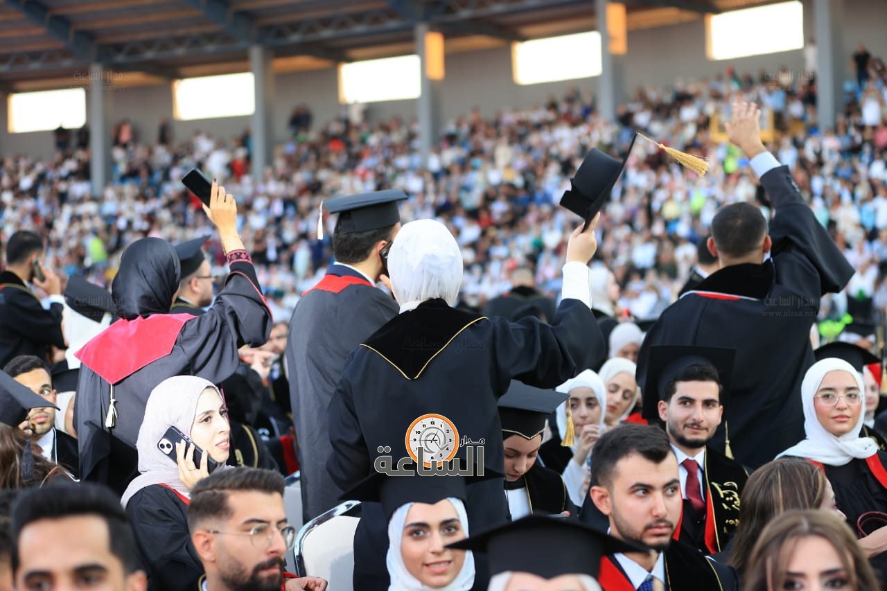 Madar Al-Saa Images 0.4654582323688071