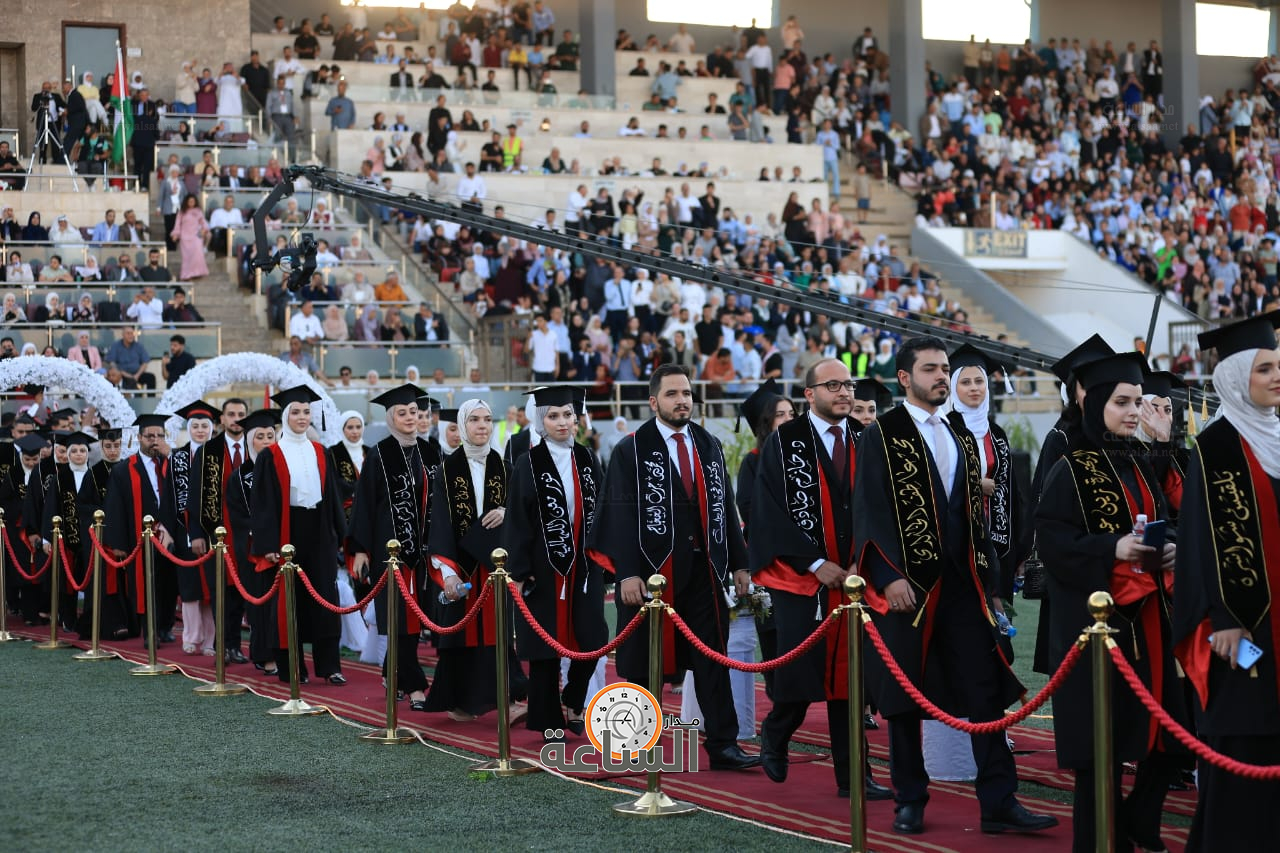 Madar Al-Saa Images 0.565392903739742