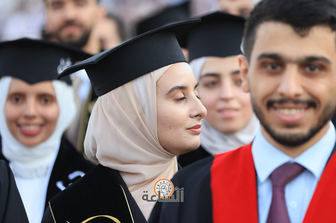 Madar Al-Saa Images 0.3428587964884169