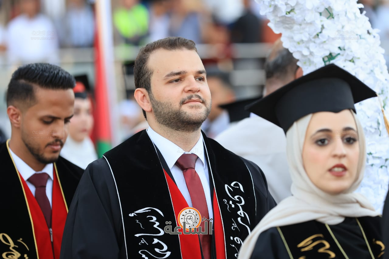 Madar Al-Saa Images 0.8346175520369377