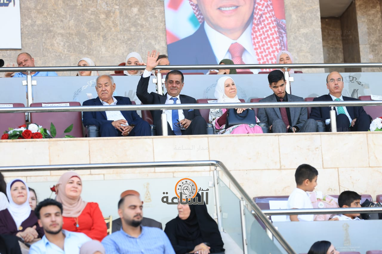 Madar Al-Saa Images 0.22945806357985732