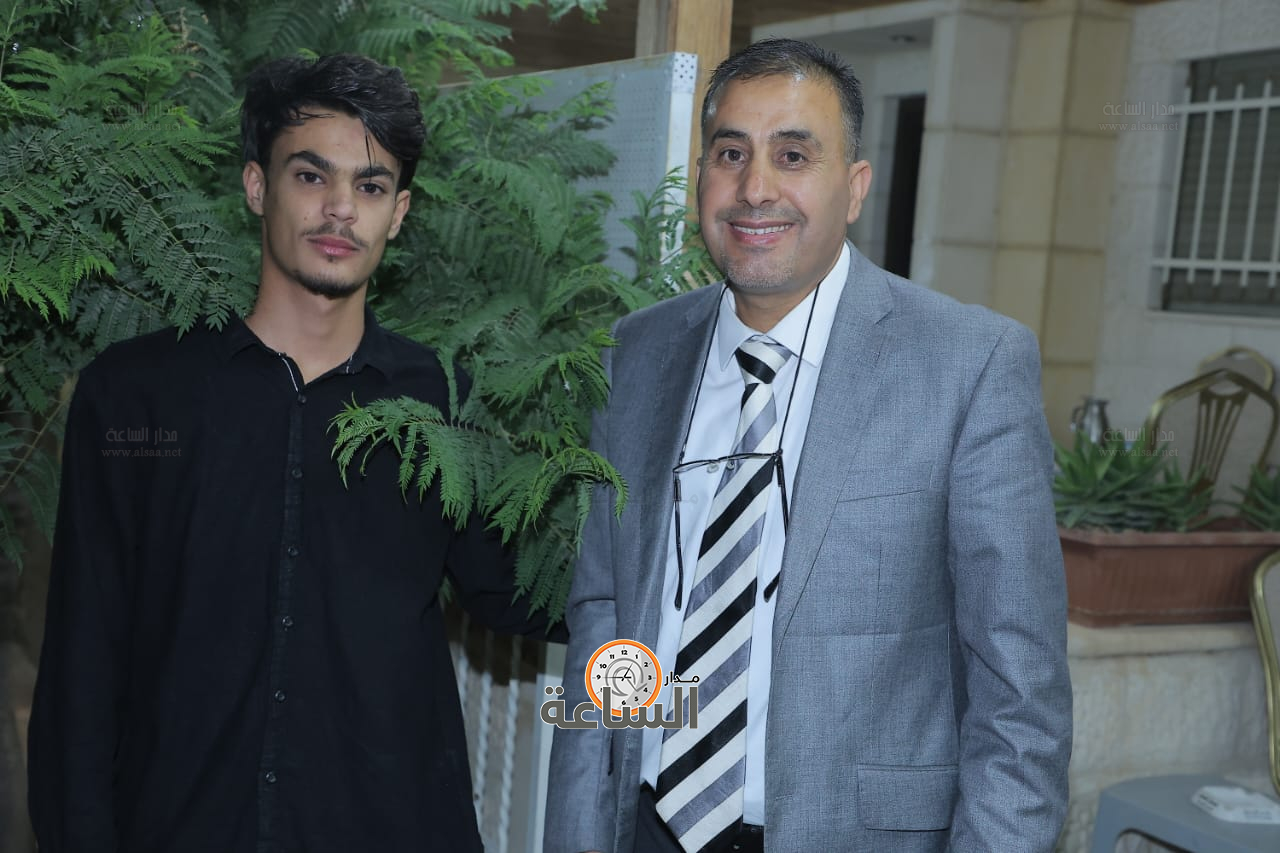 Madar Al-Saa Images 0.11806566496162374