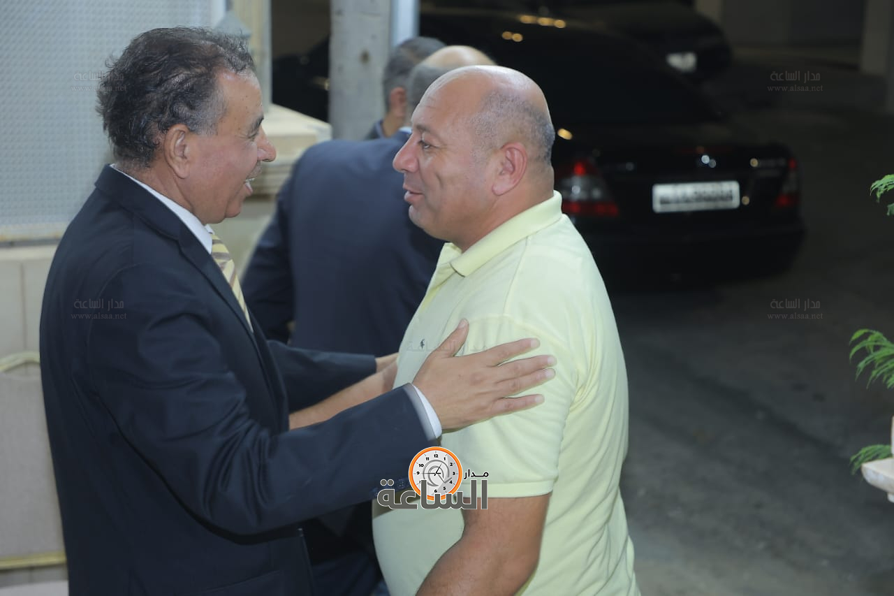 Madar Al-Saa Images 0.5144529301535339