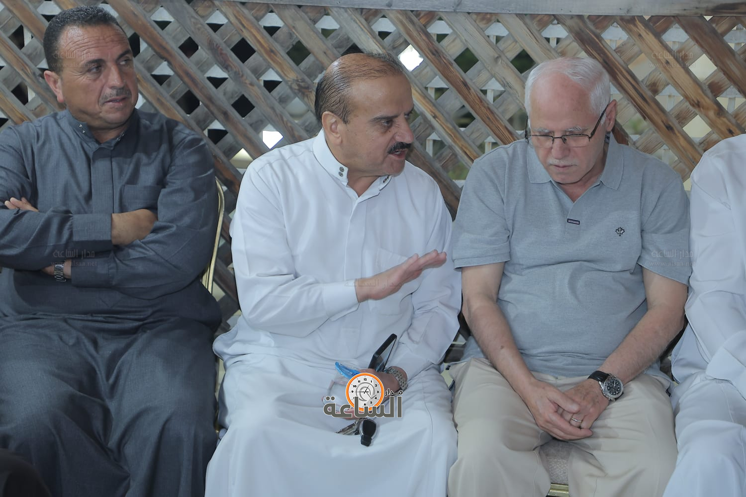 Madar Al-Saa Images 0.3700130563263909