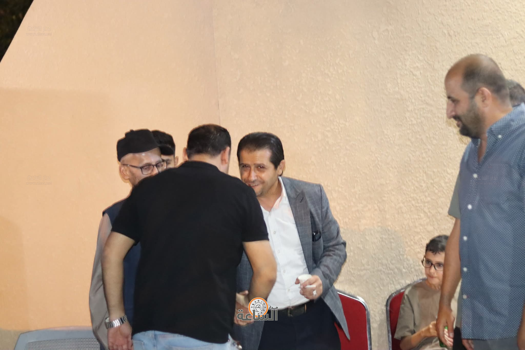 Madar Al-Saa Images 0.4125090086281944