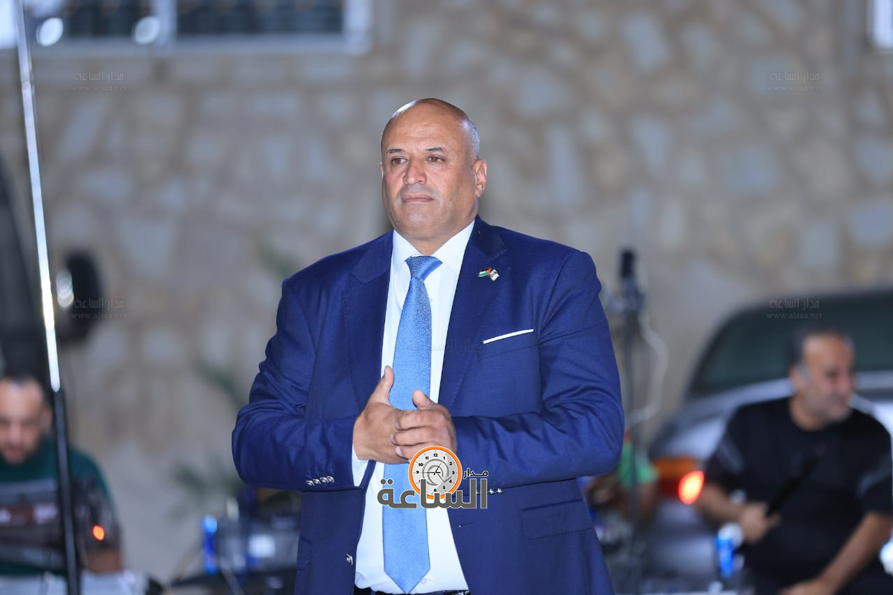 Madar Al-Saa Images 0.8596792345871942