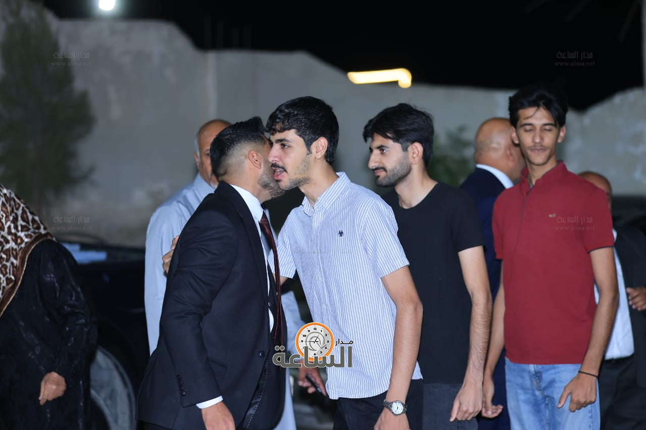 Madar Al-Saa Images 0.33270613258862003