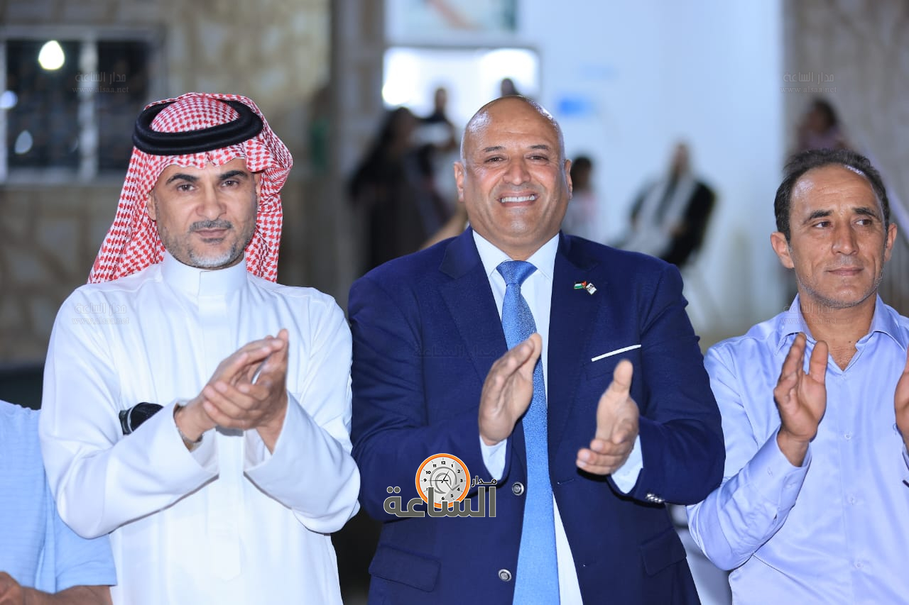 Madar Al-Saa Images 0.0827173879146399