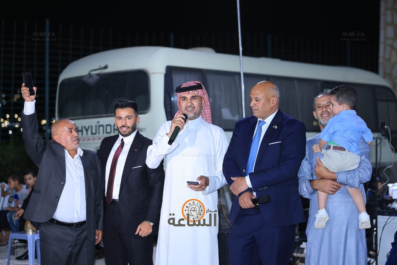 Madar Al-Saa Images 0.324204614594648