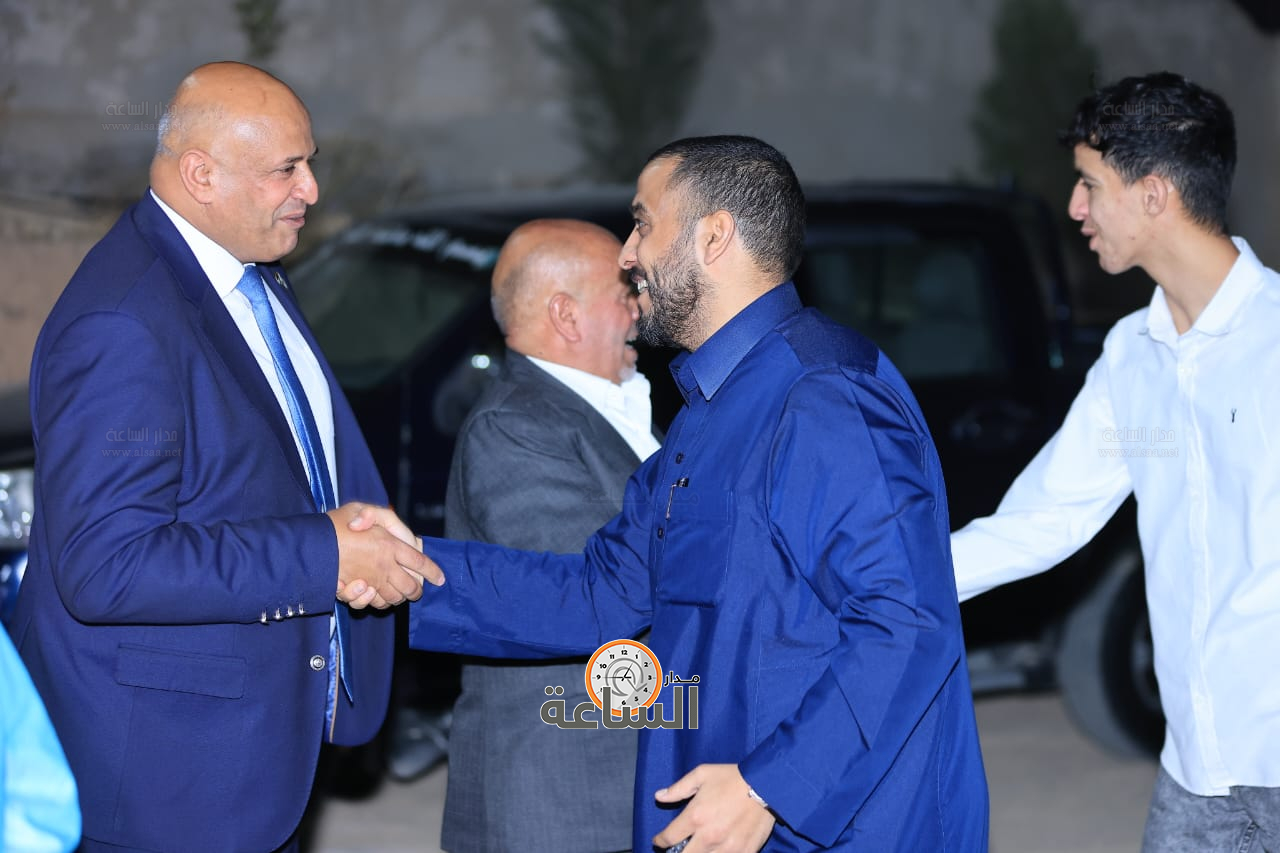 Madar Al-Saa Images 0.6829134218613704