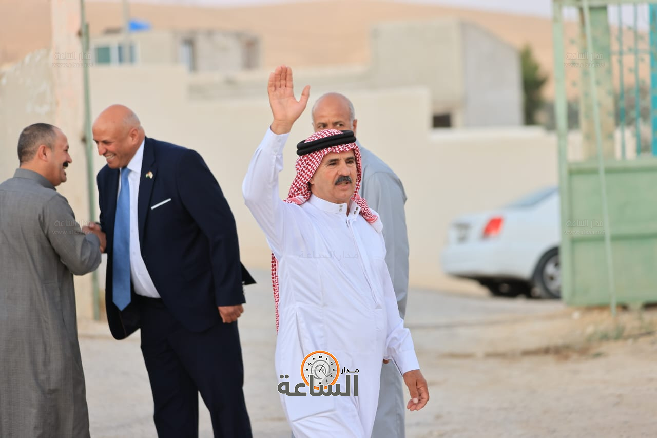 Madar Al-Saa Images 0.41349557647882784