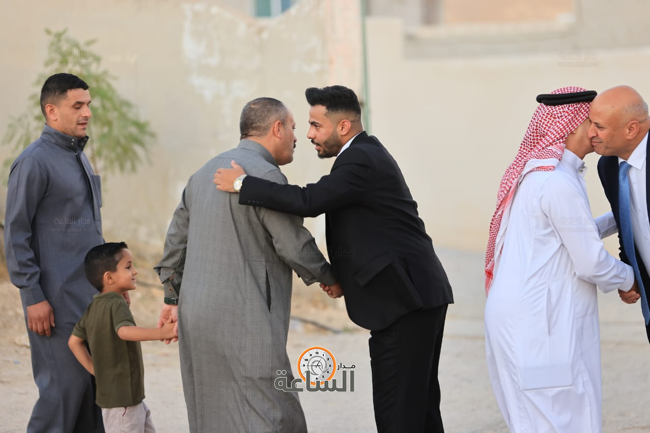 Madar Al-Saa Images 0.14440729436037225