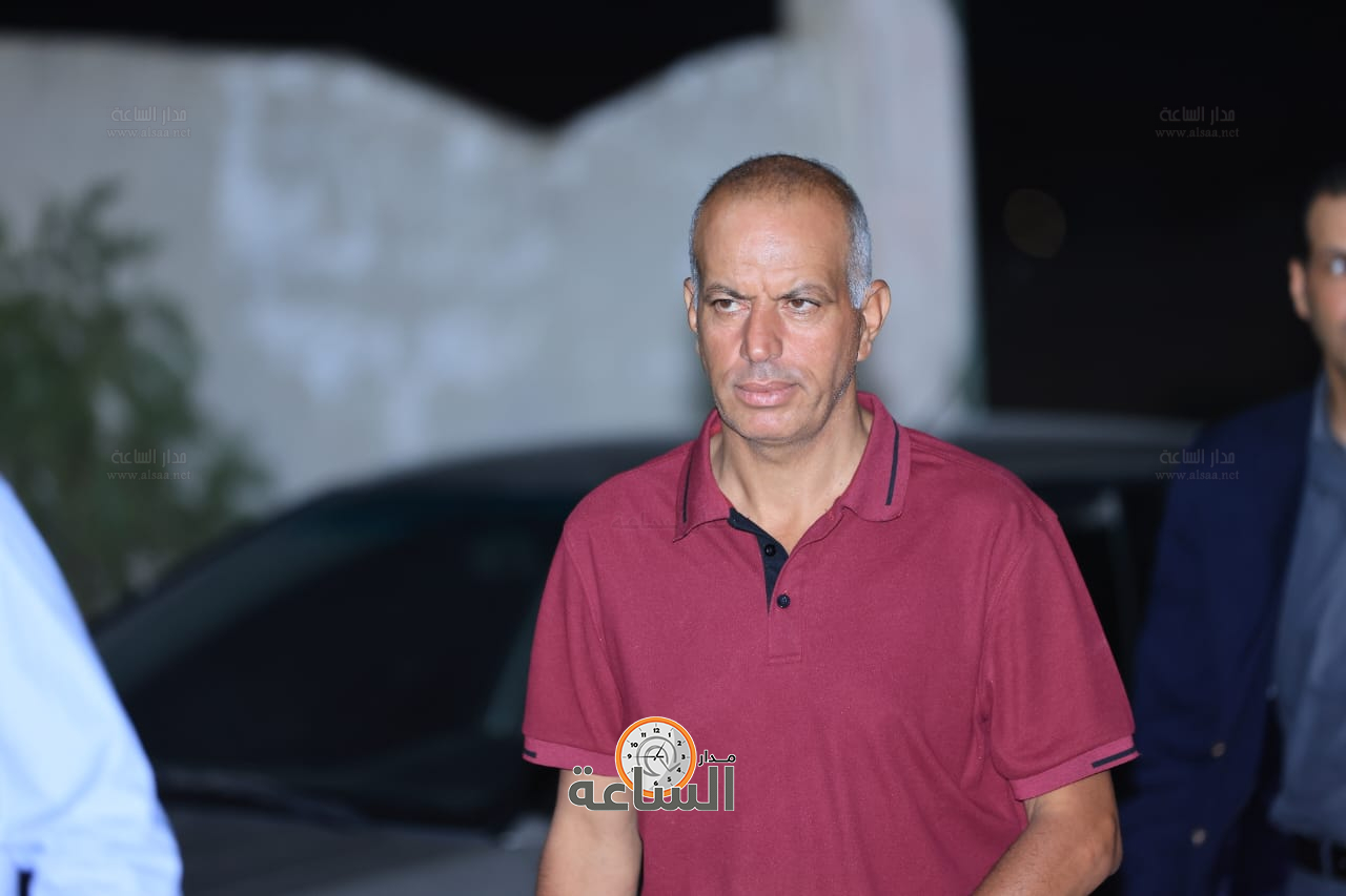 Madar Al-Saa Images 0.9657990384928912