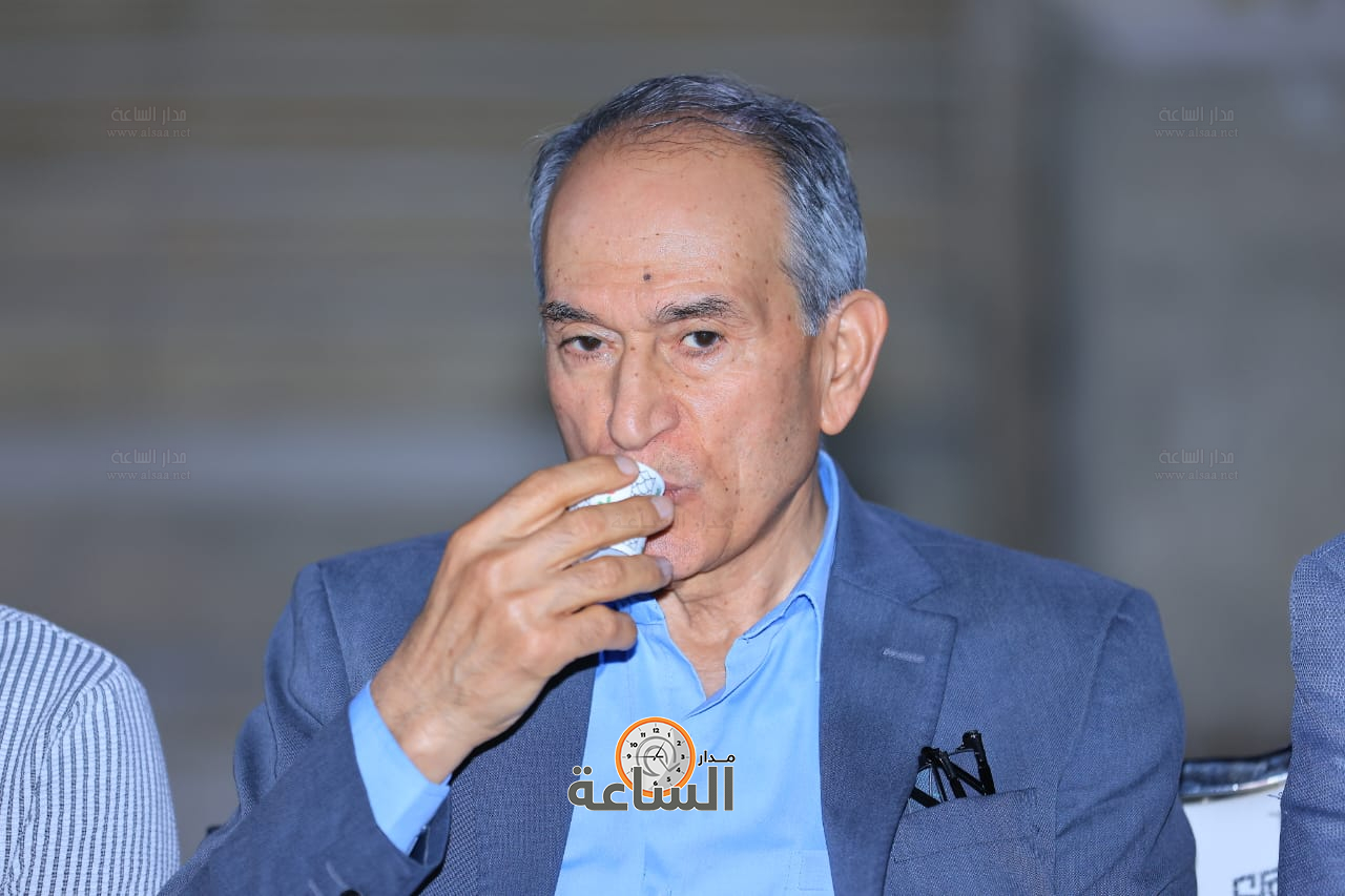 النائب السابق نواف الزيود