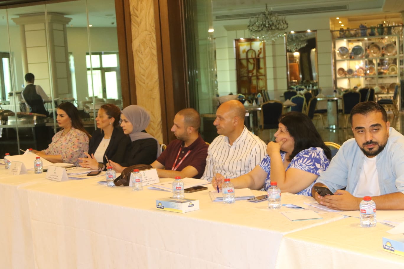 Madar Al-Saa Images 0.3916916860852385