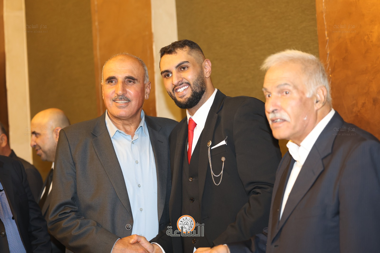 Madar Al-Saa Images 0.4965024808361965