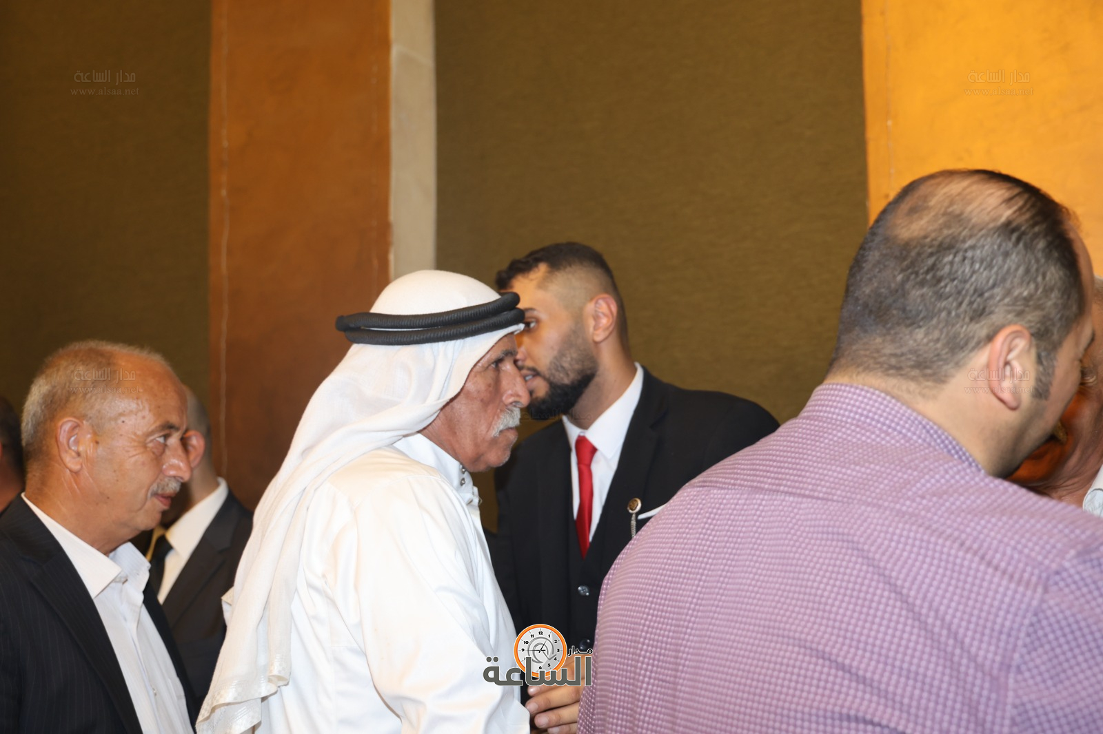 Madar Al-Saa Images 0.703641492862384