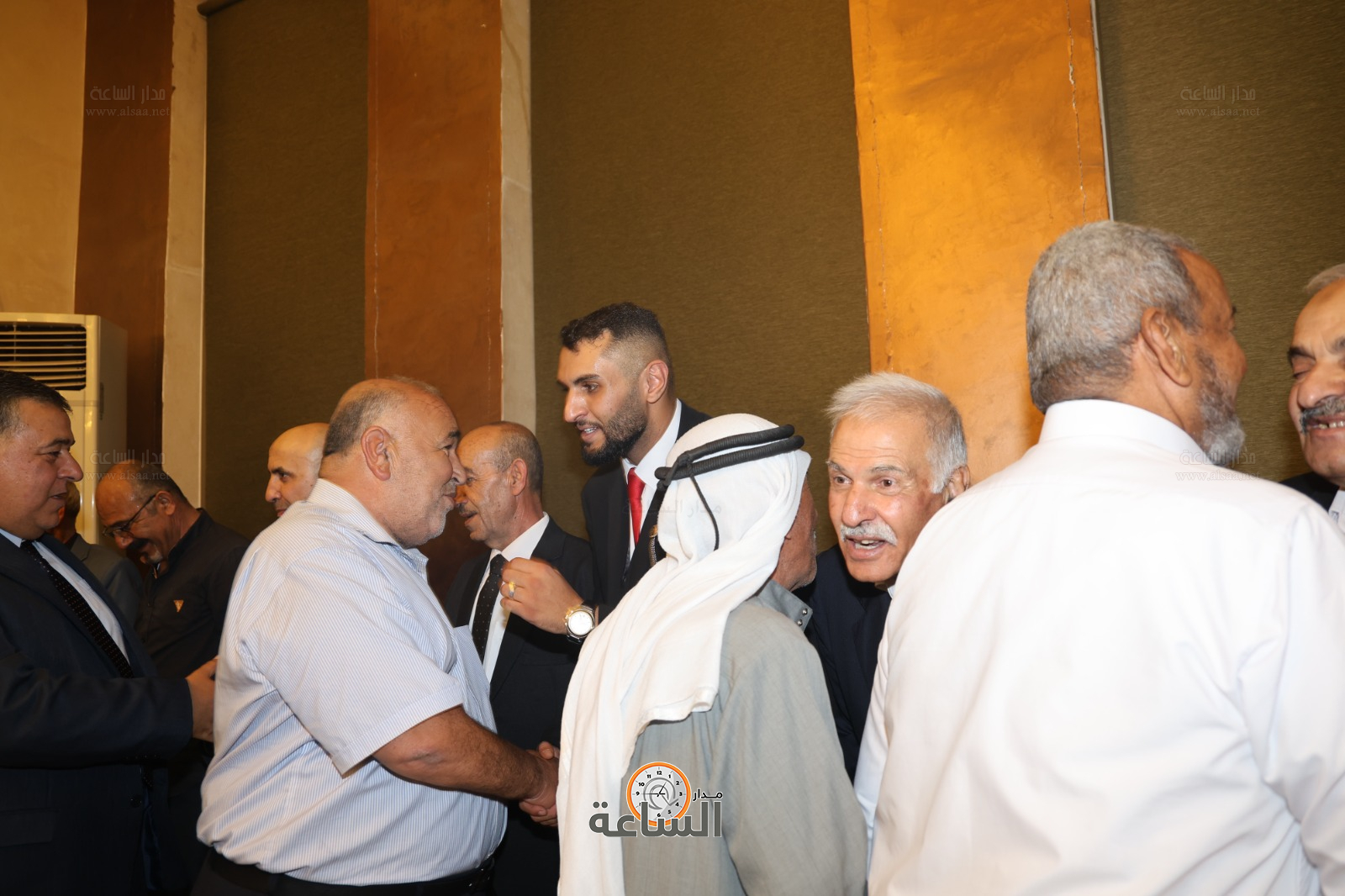 Madar Al-Saa Images 0.22355745887950695