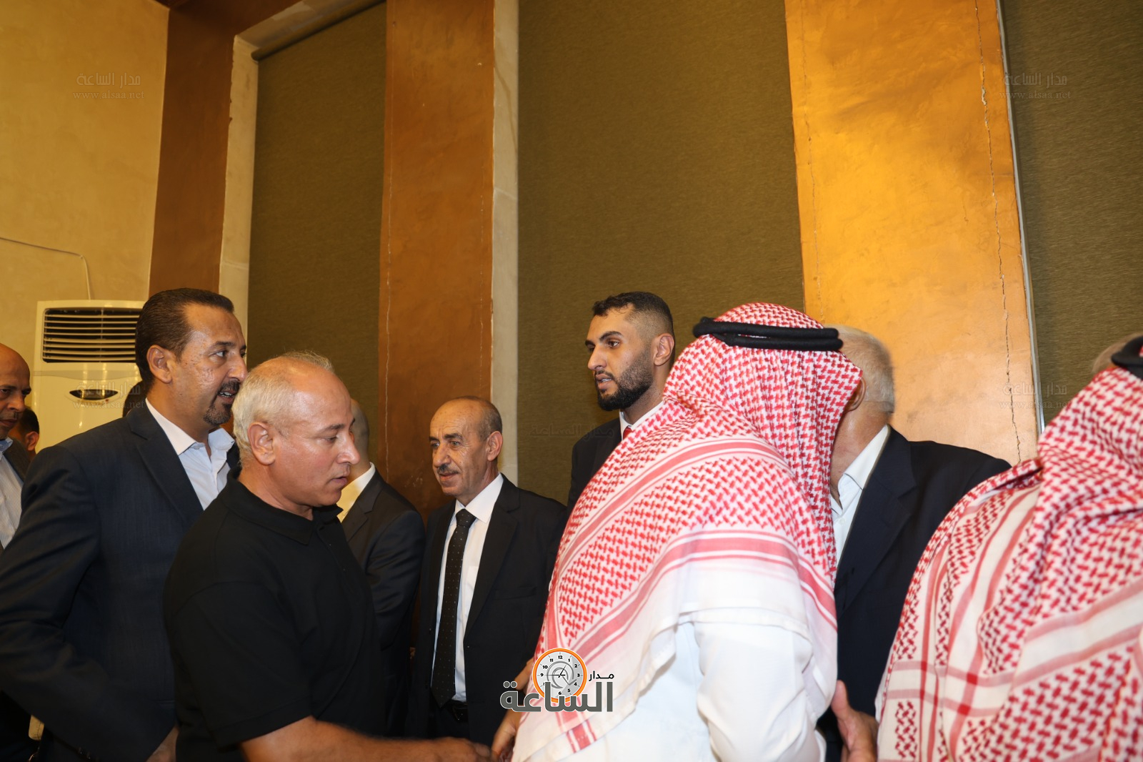 Madar Al-Saa Images 0.6786054017205232