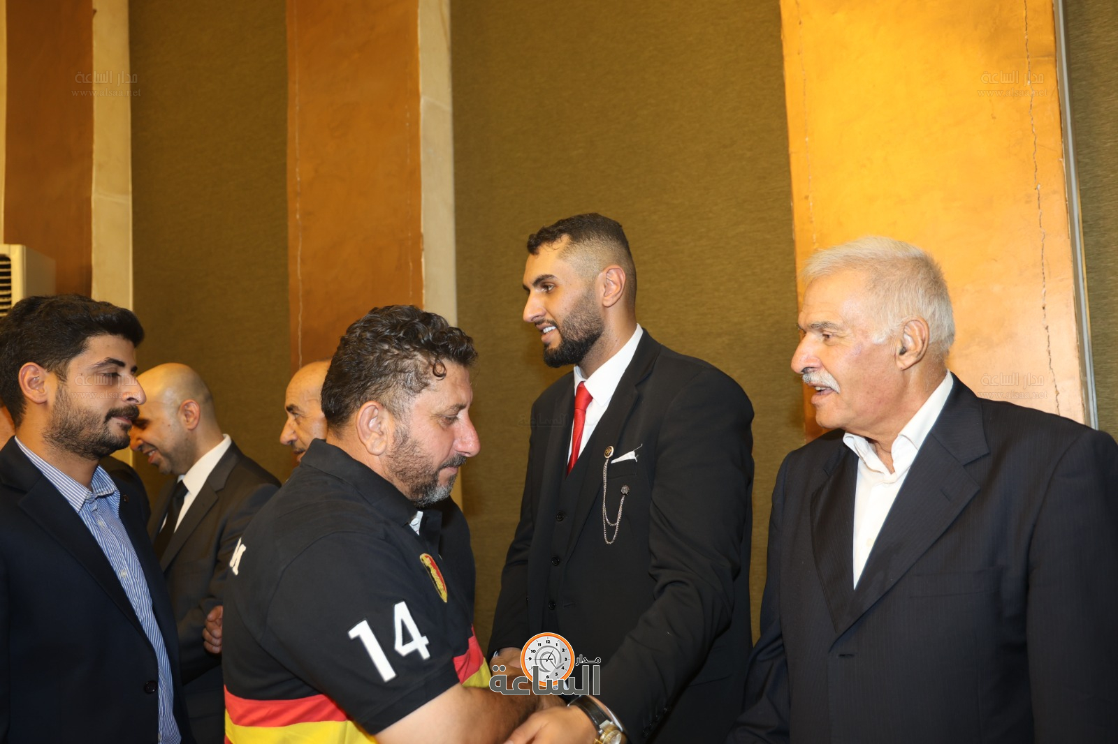 Madar Al-Saa Images 0.06881911025779885