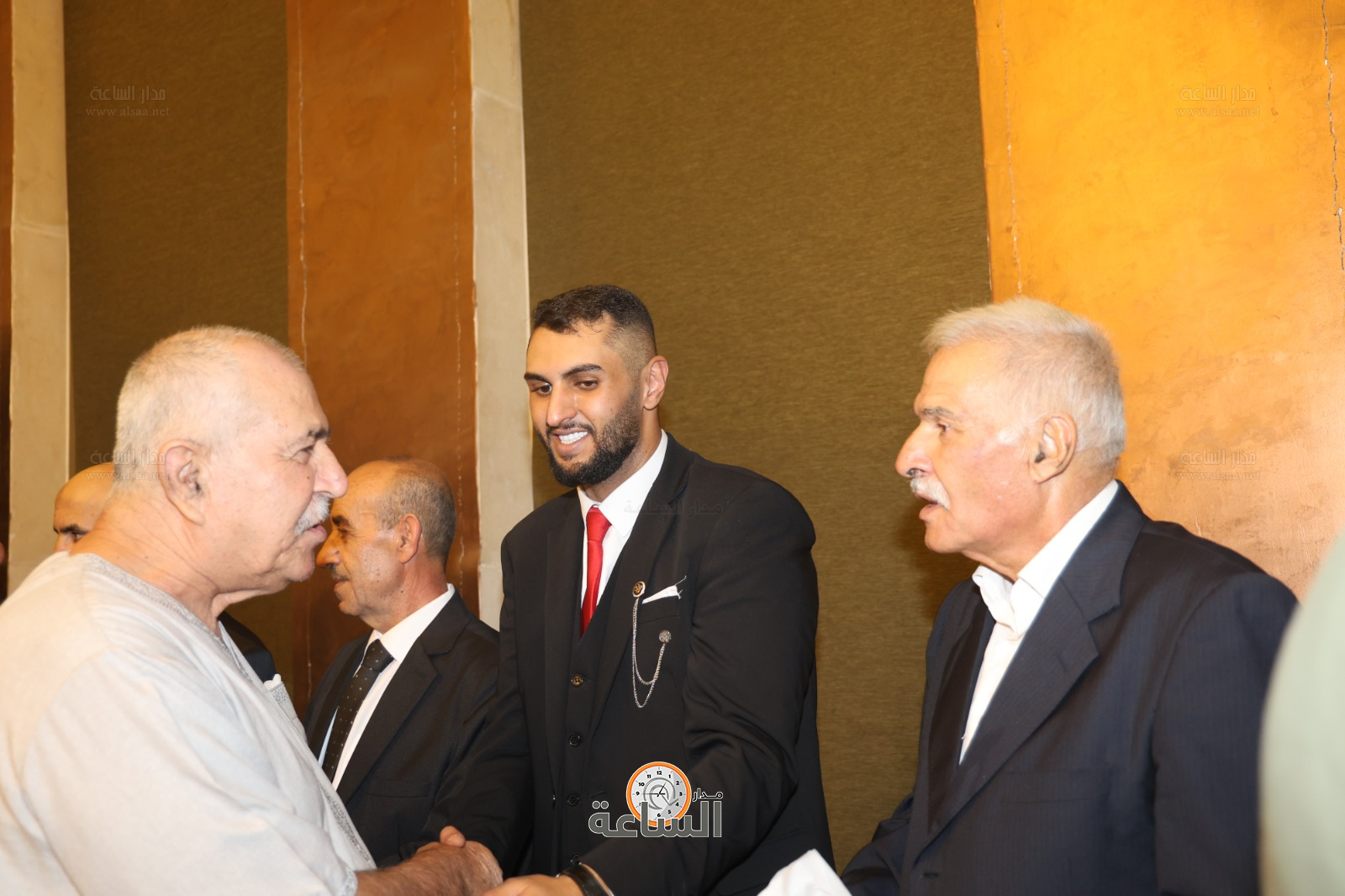 Madar Al-Saa Images 0.26214104597691723