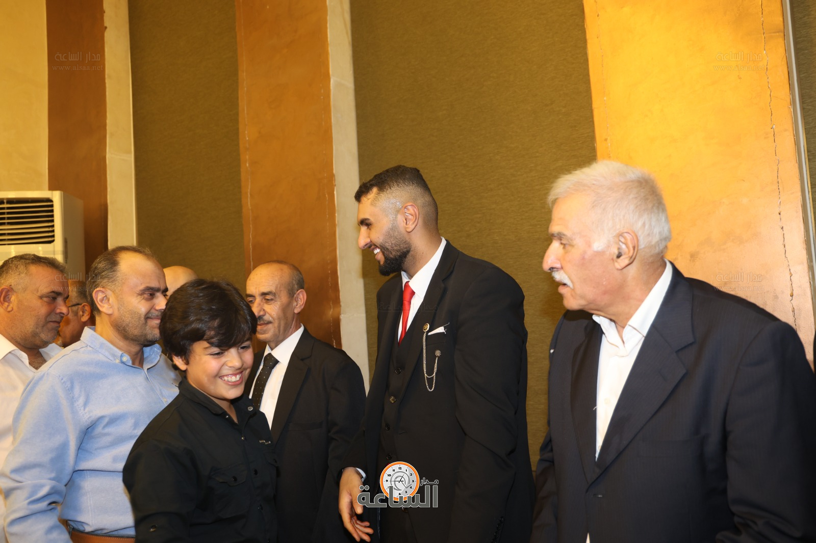 Madar Al-Saa Images 0.6736308255399982