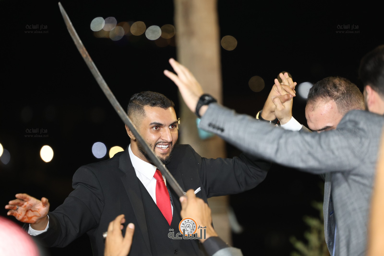 Madar Al-Saa Images 0.4356906880240323