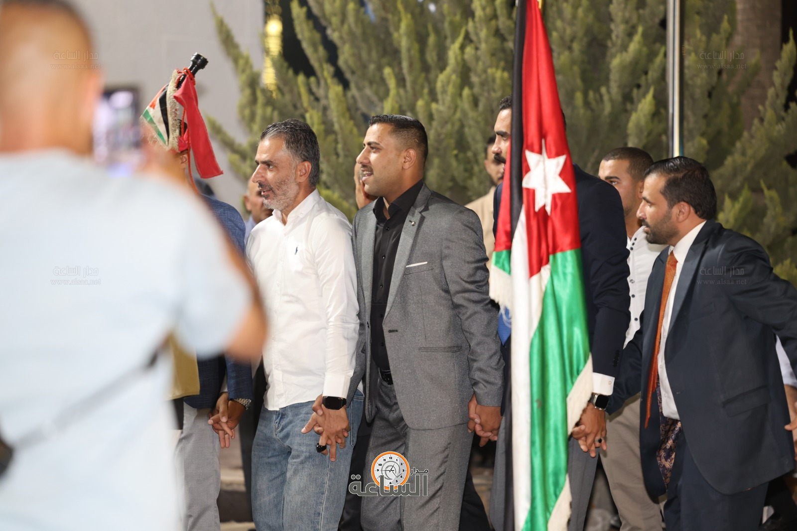 Madar Al-Saa Images 0.751312179449007