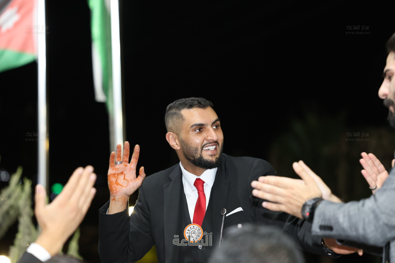 Madar Al-Saa Images 0.5943555028570432