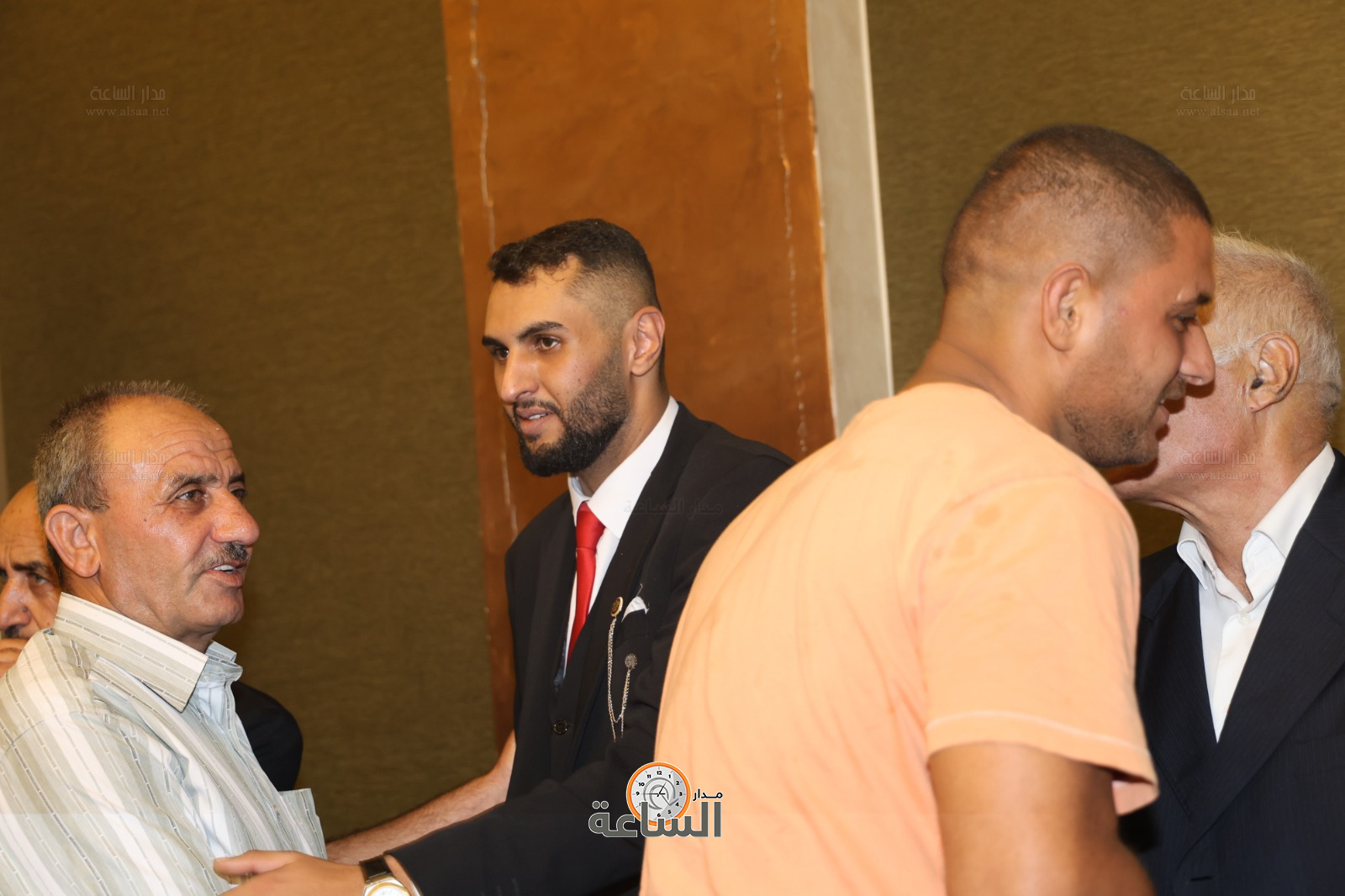 Madar Al-Saa Images 0.9404759777278718