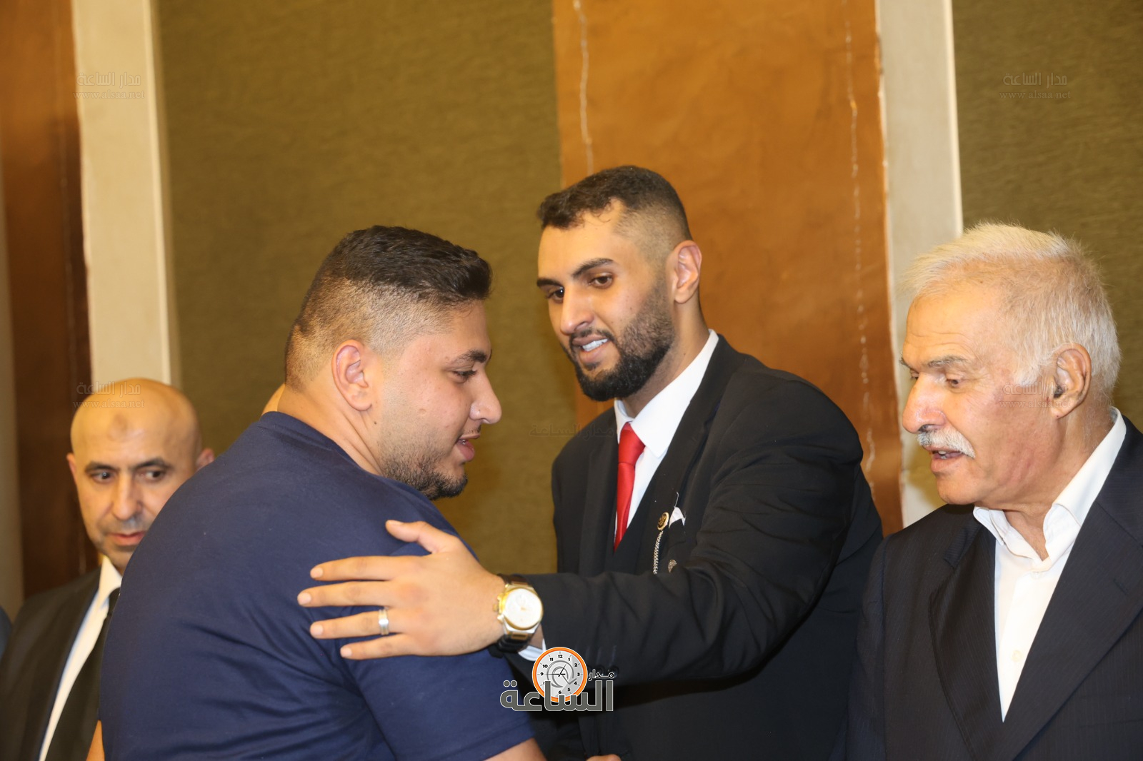 Madar Al-Saa Images 0.6062212413755556