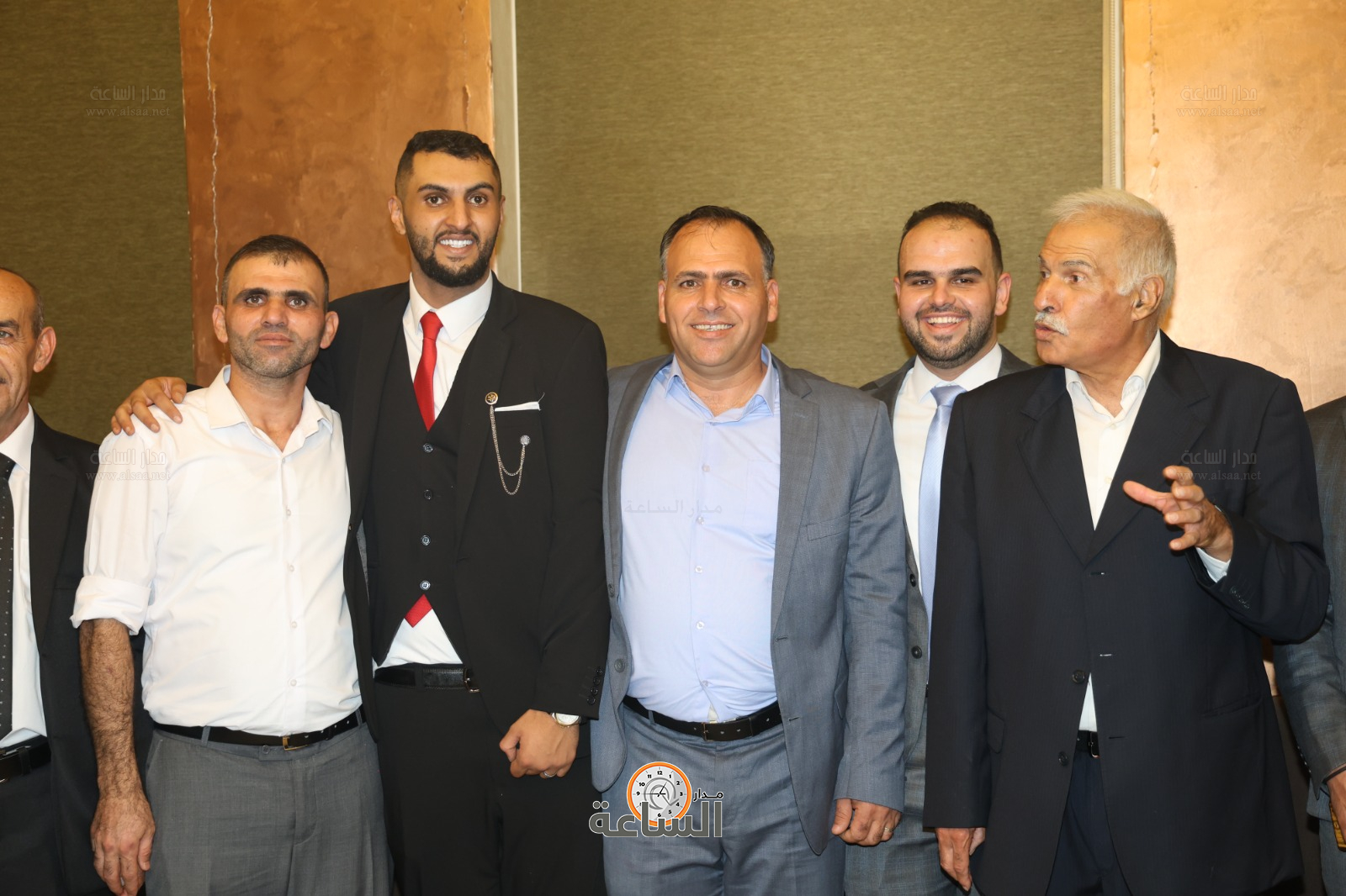 Madar Al-Saa Images 0.47575374773646184