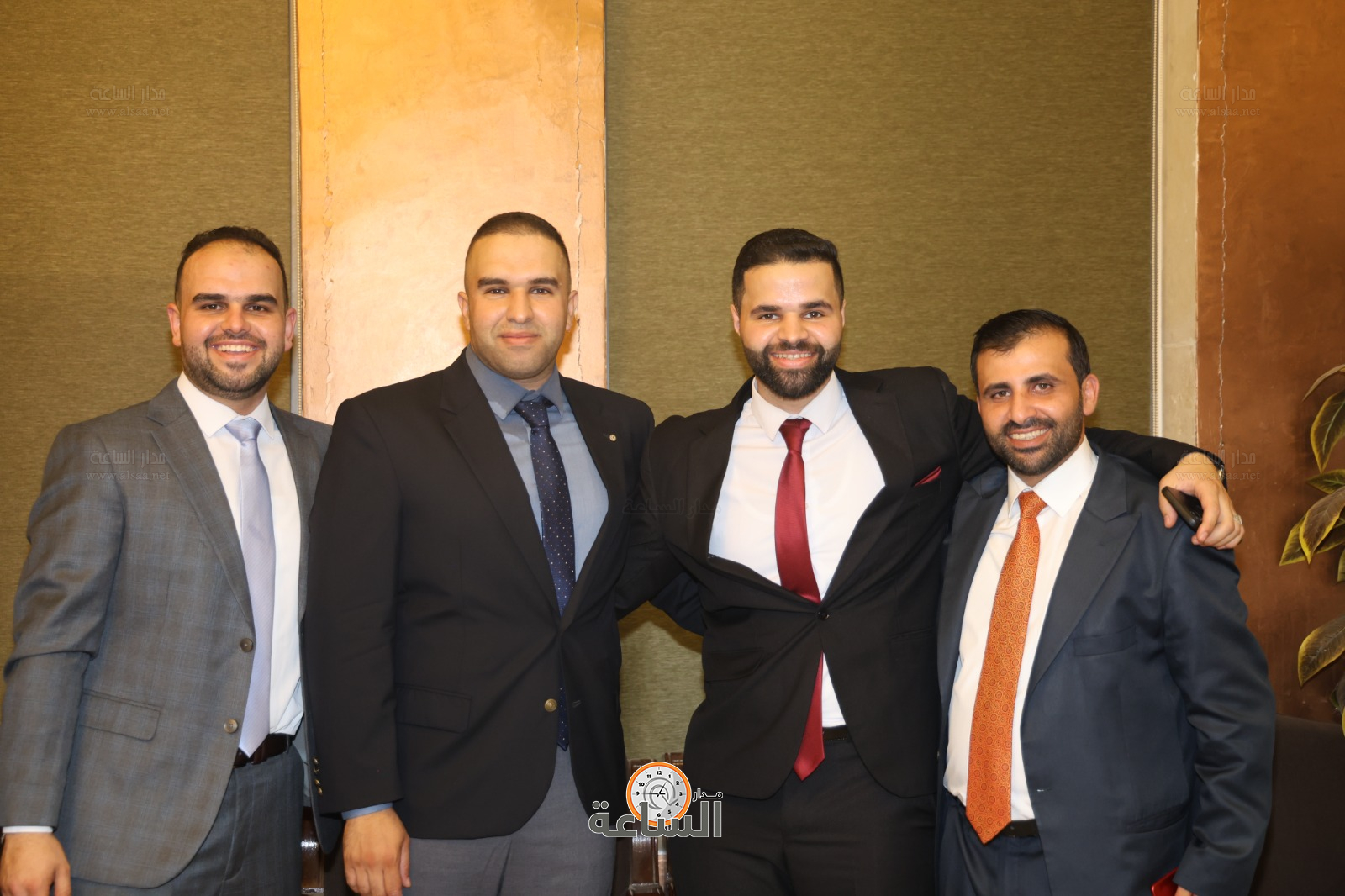 Madar Al-Saa Images 0.3854138162815174