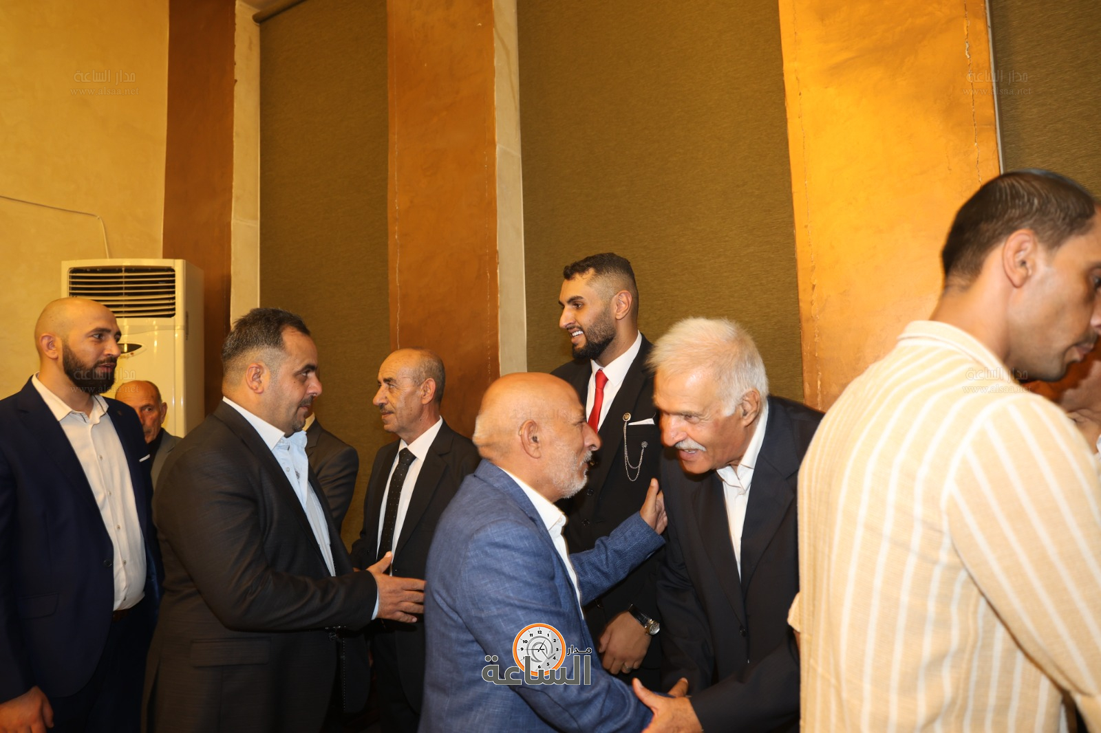 Madar Al-Saa Images 0.8874693266262759